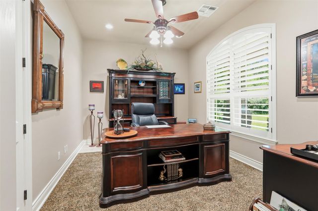 151 Lyndsey Drive, Montgomery, TX 77316