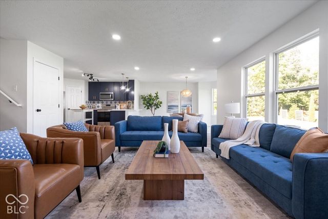 11780 Copper Mines Way, Fishers, IN 46038