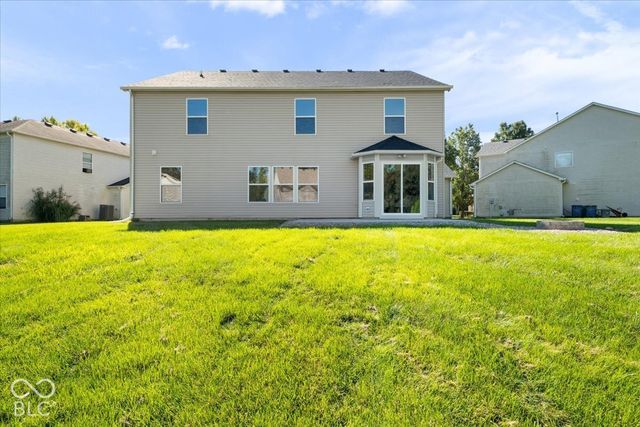 11780 Copper Mines Way, Fishers, IN 46038