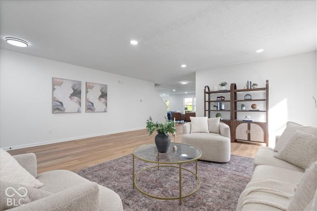 11780 Copper Mines Way, Fishers, IN 46038