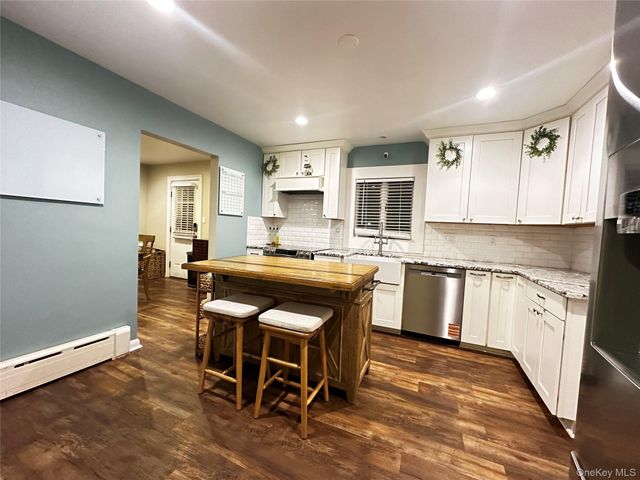 65 Hy Vue Drive, Newburgh, NY 12550