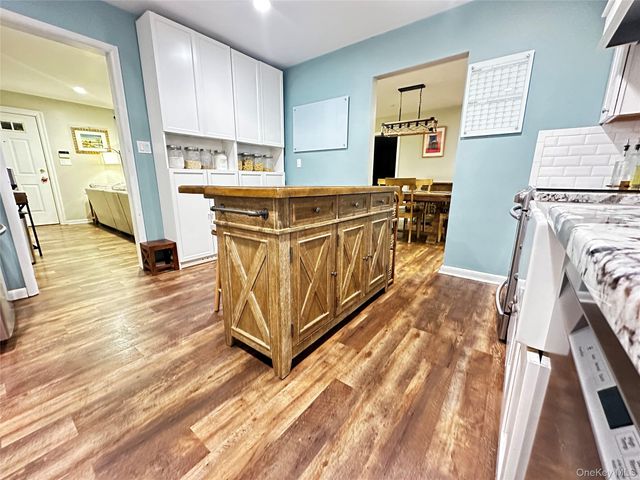 65 Hy Vue Drive, Newburgh, NY 12550