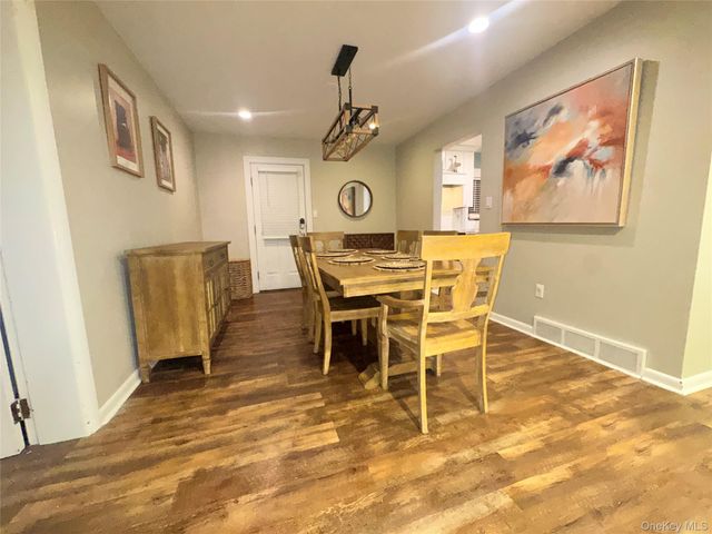 65 Hy Vue Drive, Newburgh, NY 12550