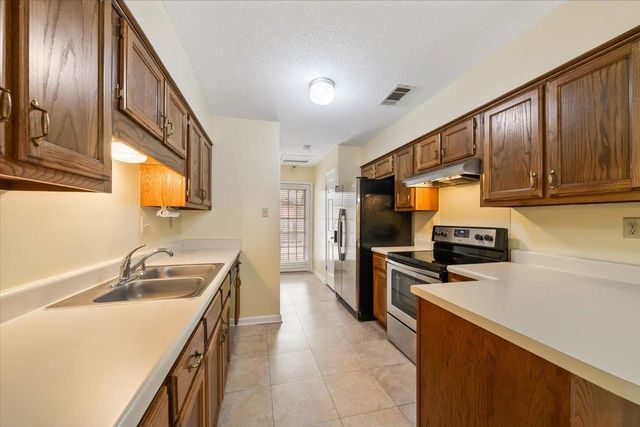 1584 BEAVER TRAIL RD, Memphis, TN 38016