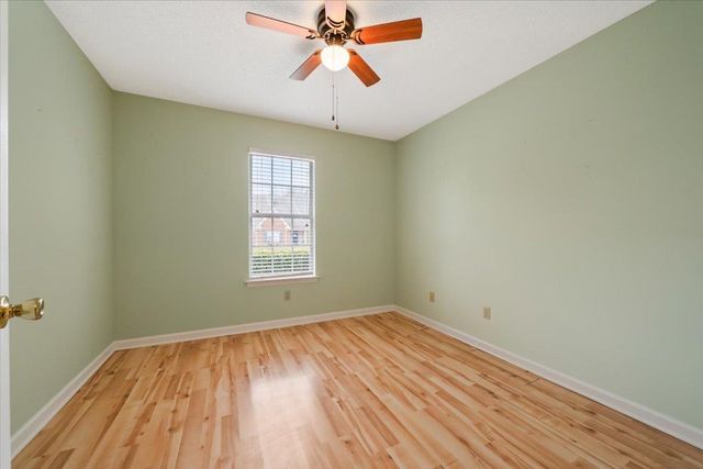 1584 BEAVER TRAIL RD, Memphis, TN 38016