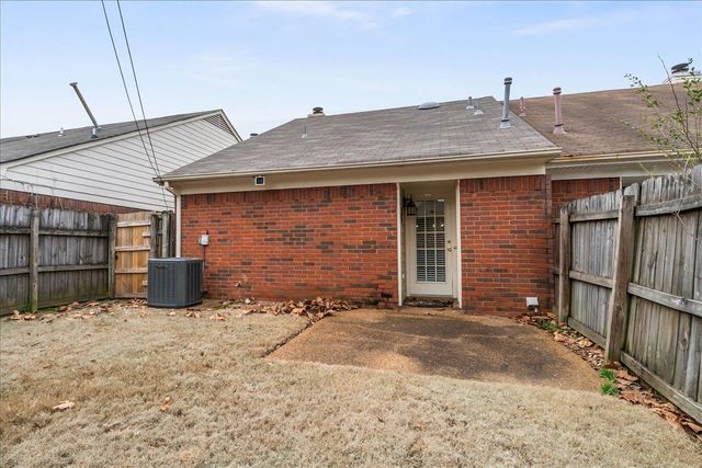1584 BEAVER TRAIL RD, Memphis, TN 38016