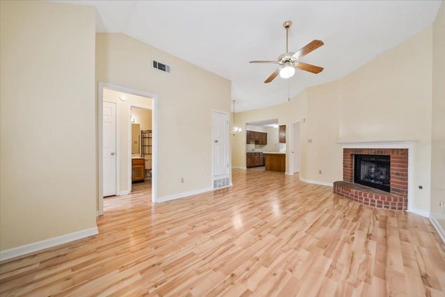 1584 BEAVER TRAIL RD, Memphis, TN 38016