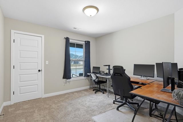 3500 VENICE DR, Columbia, MO 65202