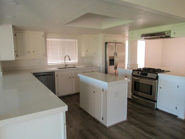 38692 Fuller Drive, Palm Desert, CA 92260