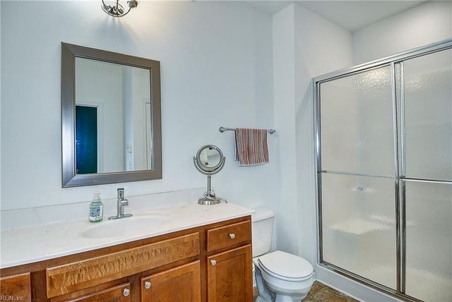 4316 Hillingdon Bnd Apt 305, Chesapeake, VA 23321