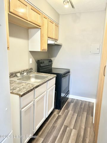 4501 S 6th St APT 78, Louisville, KY 40214