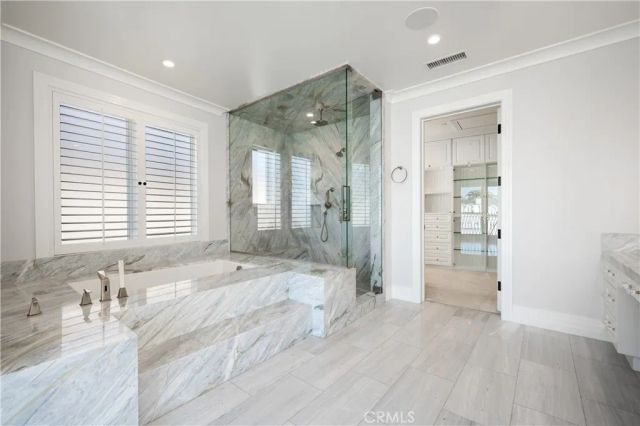 45 Linda Isle, Newport Beach, CA 92660