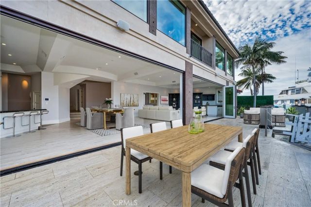 45 Linda Isle, Newport Beach, CA 92660