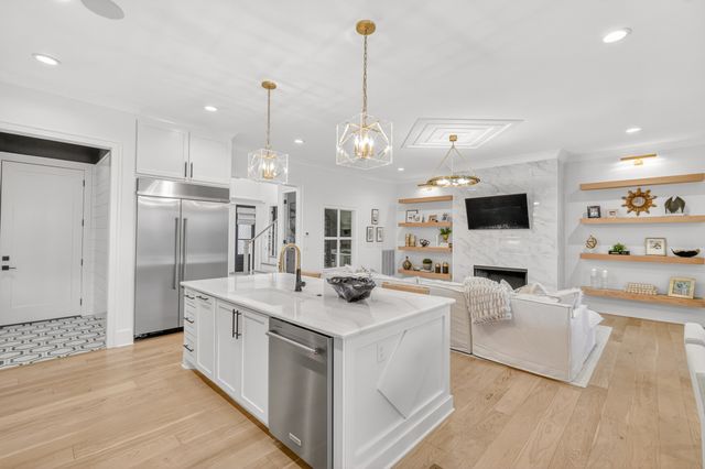 1018 Julian Way, Murfreesboro, TN 37128