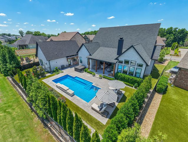 1018 Julian Way, Murfreesboro, TN 37128