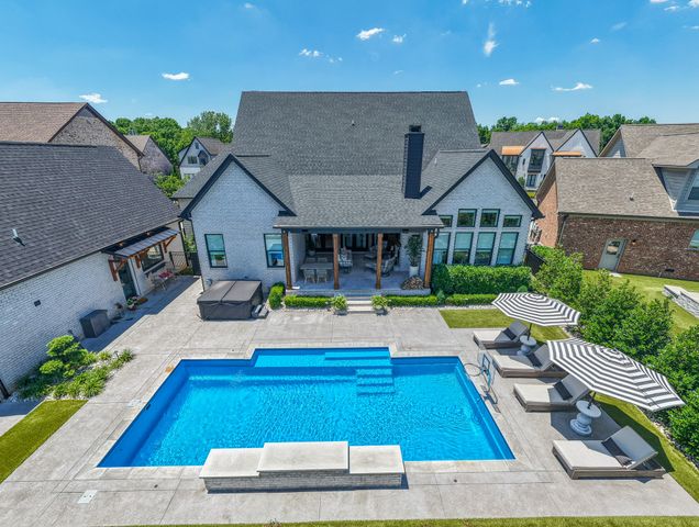 1018 Julian Way, Murfreesboro, TN 37128