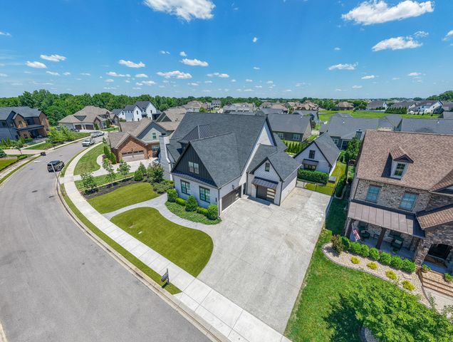 1018 Julian Way, Murfreesboro, TN 37128