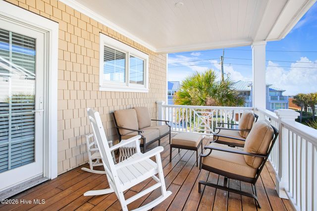 2628 N Lumina Avenue, Wrightsville Beach, NC 28480