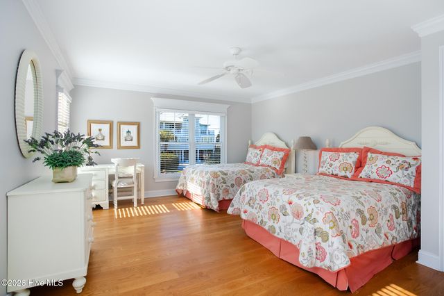 2628 N Lumina Avenue, Wrightsville Beach, NC 28480