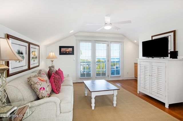 2628 N Lumina Avenue, Wrightsville Beach, NC 28480