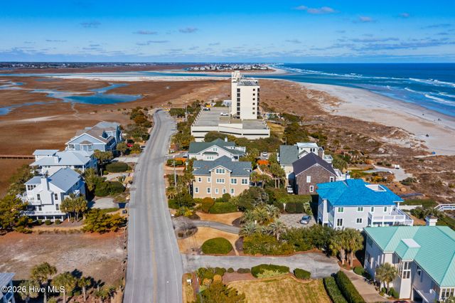 2628 N Lumina Avenue, Wrightsville Beach, NC 28480