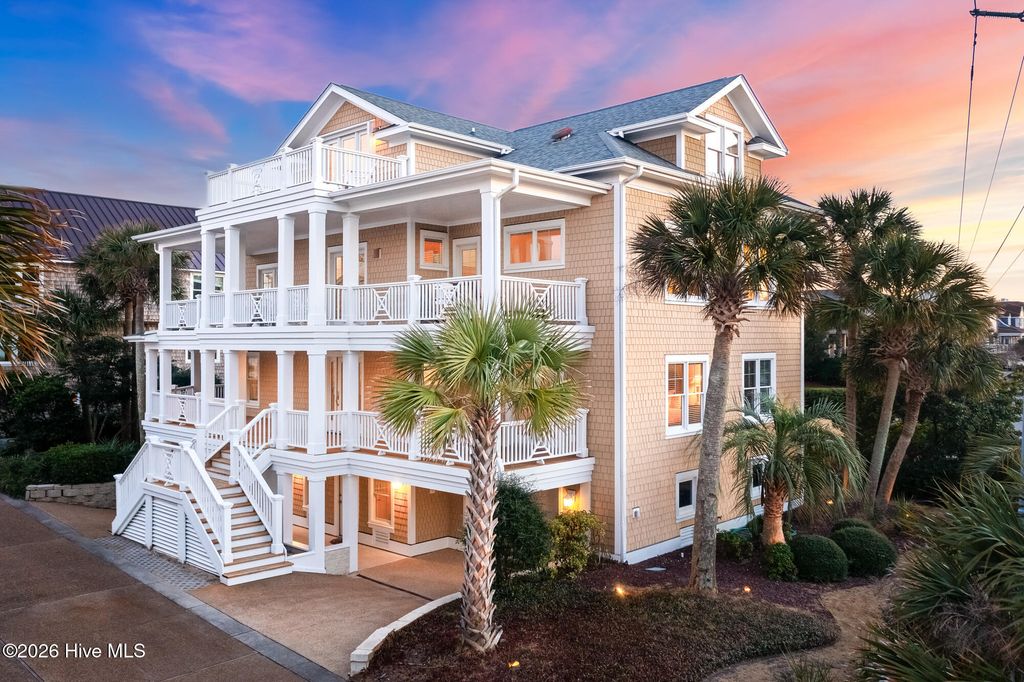 2628 N Lumina Avenue, Wrightsville Beach, NC 28480
