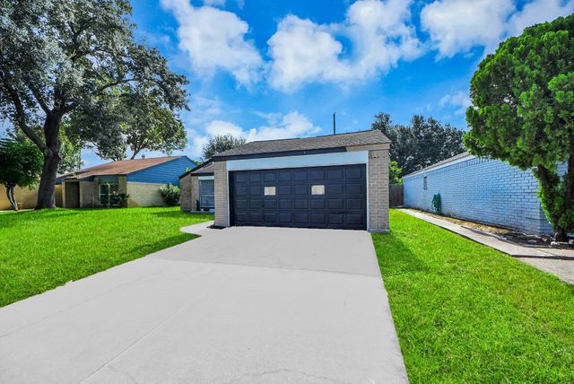 4818 Tenderwood Drive, Houston, TX 77041