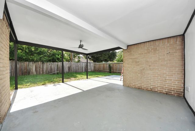 4818 Tenderwood Drive, Houston, TX 77041
