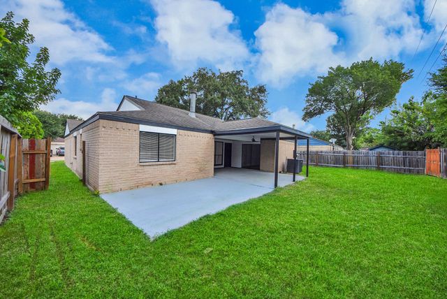 4818 Tenderwood Drive, Houston, TX 77041