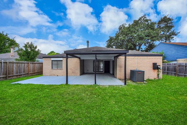 4818 Tenderwood Drive, Houston, TX 77041