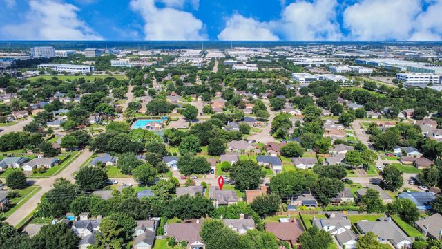 4818 Tenderwood Drive, Houston, TX 77041
