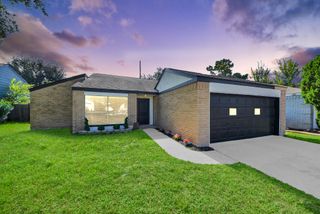 4818 Tenderwood Drive, Houston, TX 77041