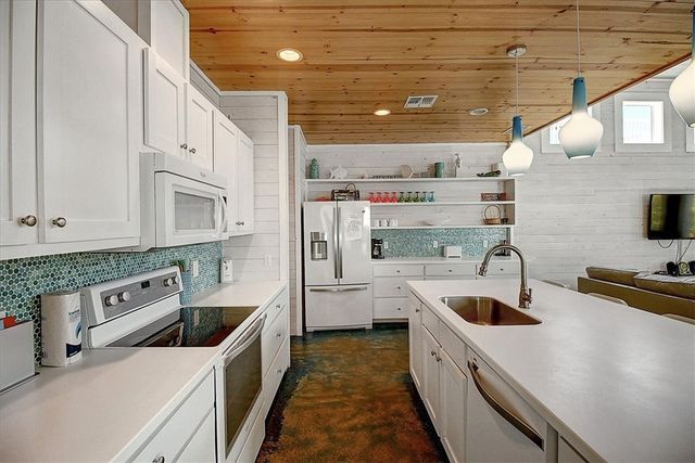 2525 S 11th St 95, Port Aransas, TX 78373