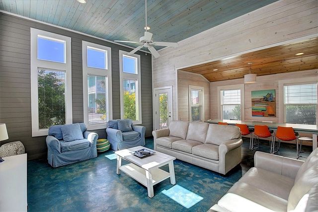 2525 S 11th St 95, Port Aransas, TX 78373