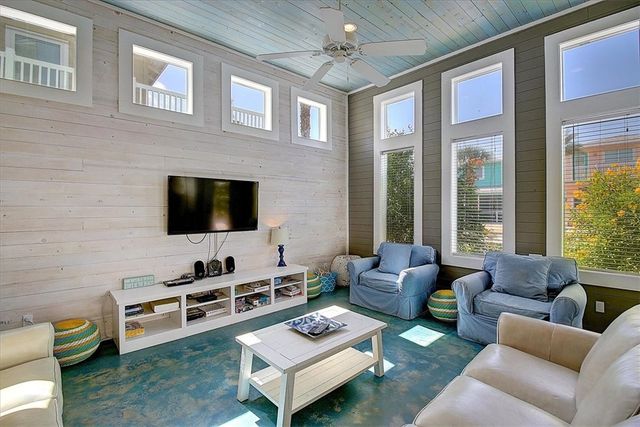 2525 S 11th St 95, Port Aransas, TX 78373