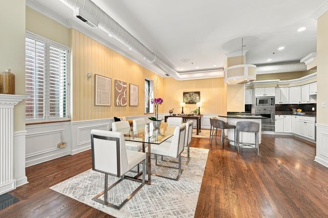 1016 W Madison Street 4S, Chicago, IL 60607