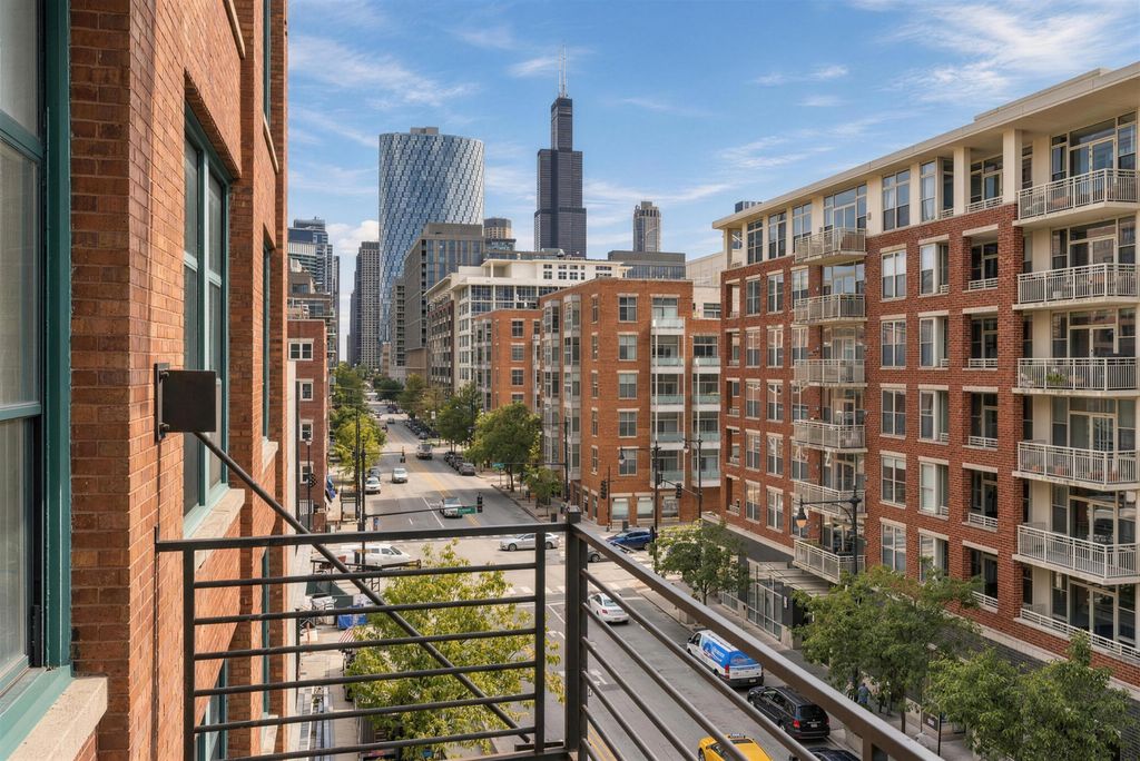 1016 W Madison Street 4S, Chicago, IL 60607 — photo 2