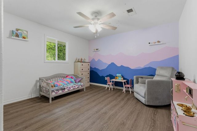 1705 Shady Oaks Drive, Conroe, TX 77301