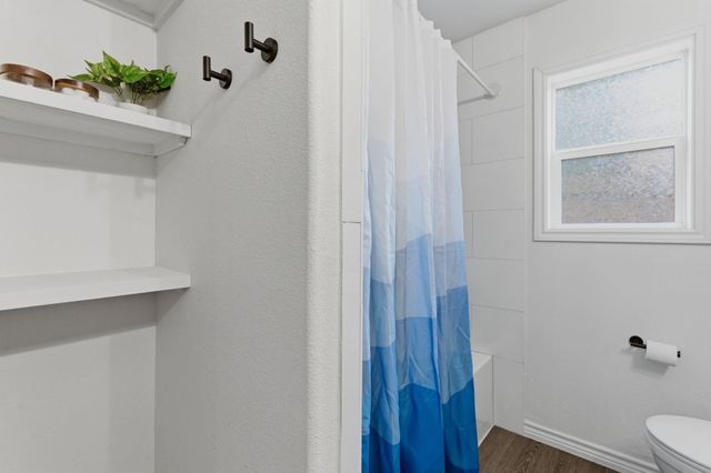 1705 Shady Oaks Drive, Conroe, TX 77301