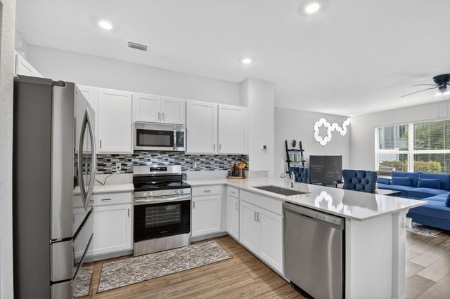 4325 Pond Lily Lane, Lake Worth, FL 33467