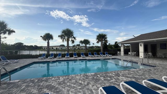 4325 Pond Lily Lane, Lake Worth, FL 33467
