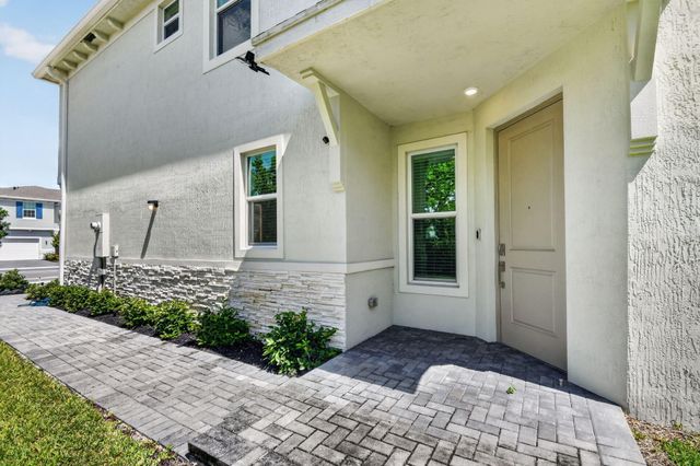 4325 Pond Lily Lane, Lake Worth, FL 33467