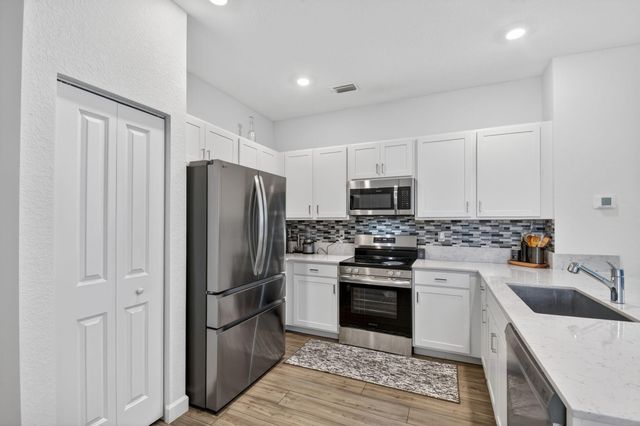 4325 Pond Lily Lane, Lake Worth, FL 33467