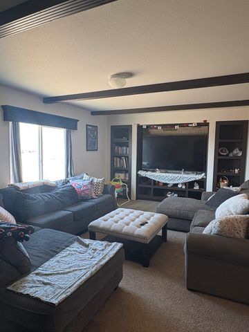 759 33 Road, Clifton, CO 81520