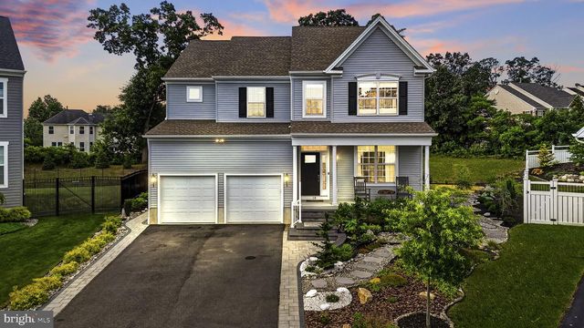 18 QUAKER CT, Hainesport, NJ 08036