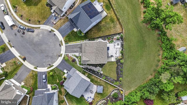 18 QUAKER CT, Hainesport, NJ 08036