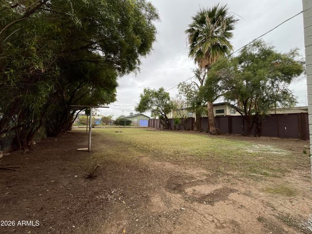 1226 S ROOSEVELT Street, Tempe, AZ 85281