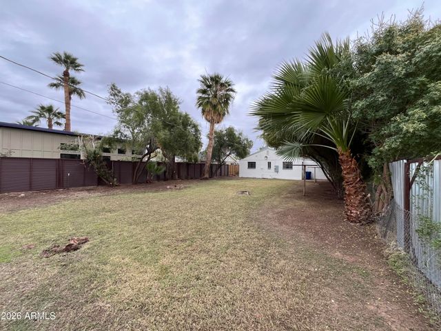 1226 S ROOSEVELT Street, Tempe, AZ 85281