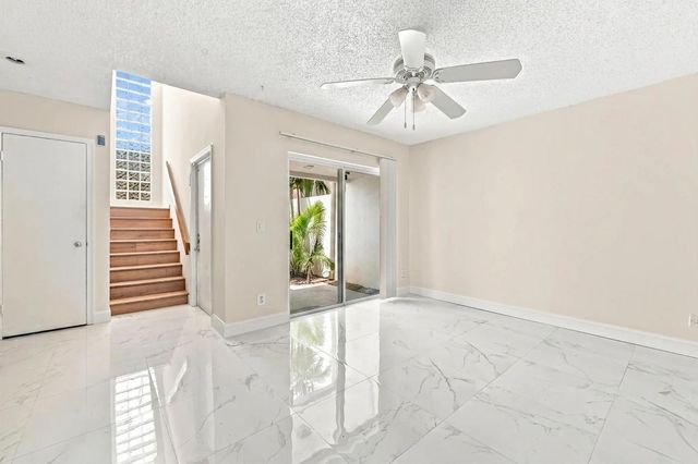5120 Elmhurst Road A, West Palm Beach, FL 33417