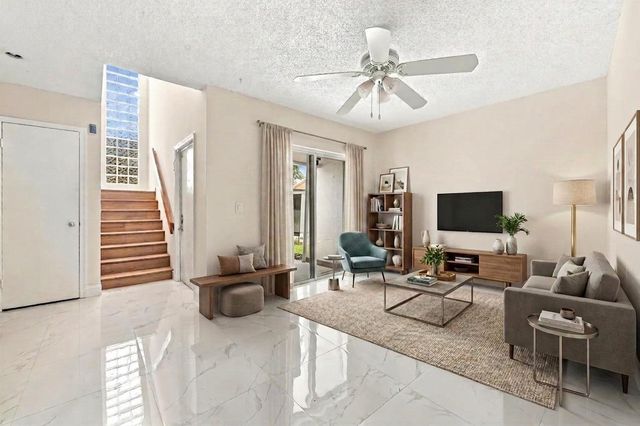 5120 Elmhurst Road A, West Palm Beach, FL 33417